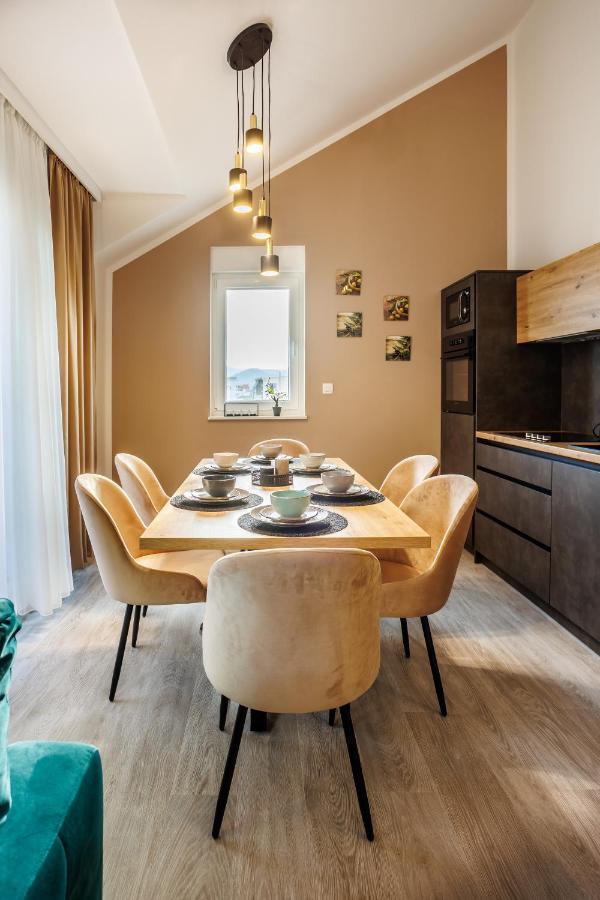 Tanita Apartment